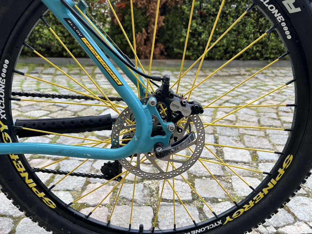 Велосипед YETI -26 Shimano deore , fox