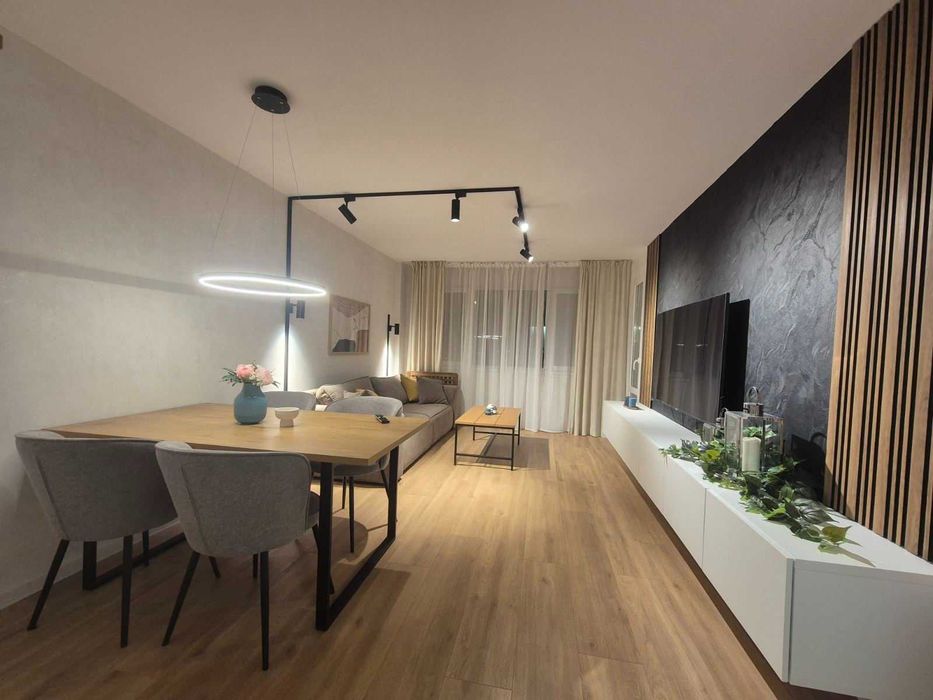 Продава се Четиристаен апартамент в Плевен, Дружба 3 - 84 кв.м за 1354 €/кв.м - Снимка #7