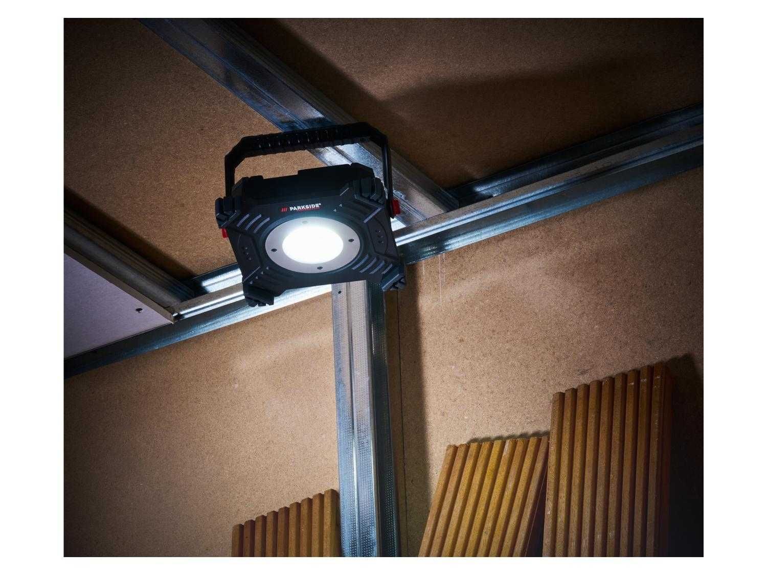 *NOU*Proiector 4000 lumeni din aluminiu cu magnet Parkside Performance