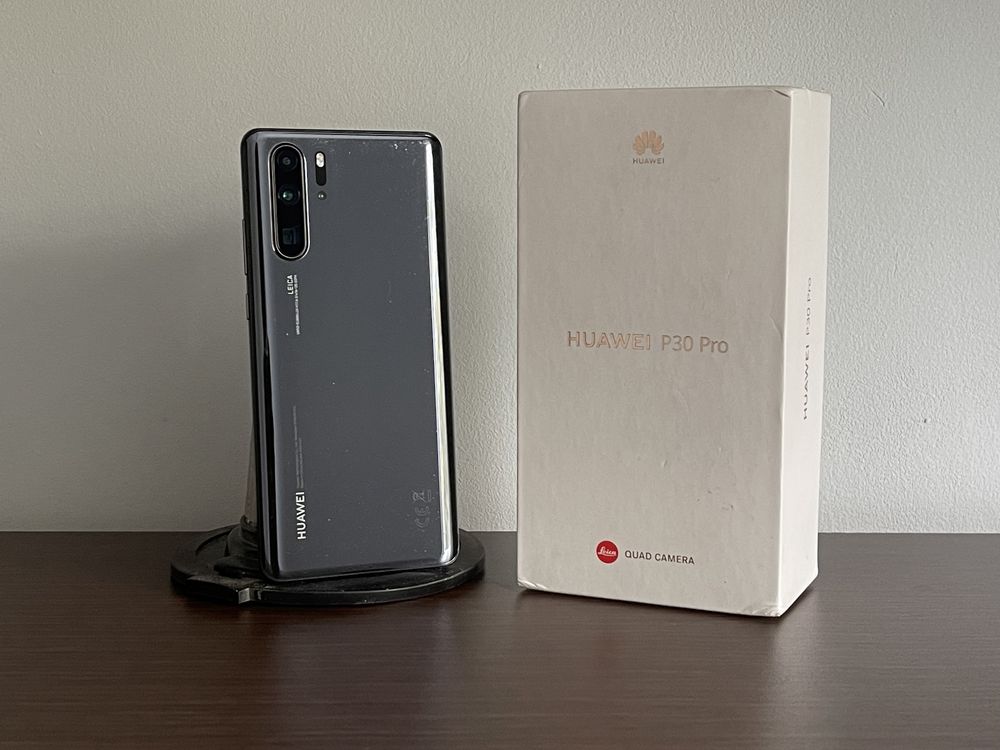 Huawei P30 Pro; 256 GB; 8 GB RAM