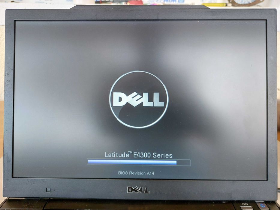 Dezmembrez Laptop Dell E6400 si E6510 si E4300 si HP 2530p