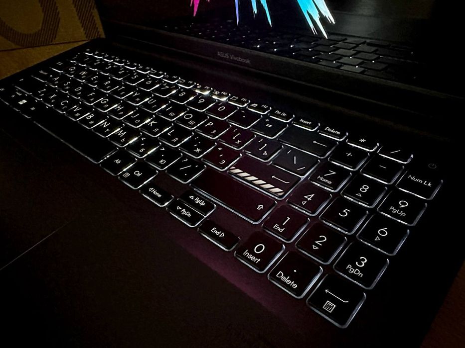 Asus Vivobook Pro M6500Q Kuchli Noutbuk