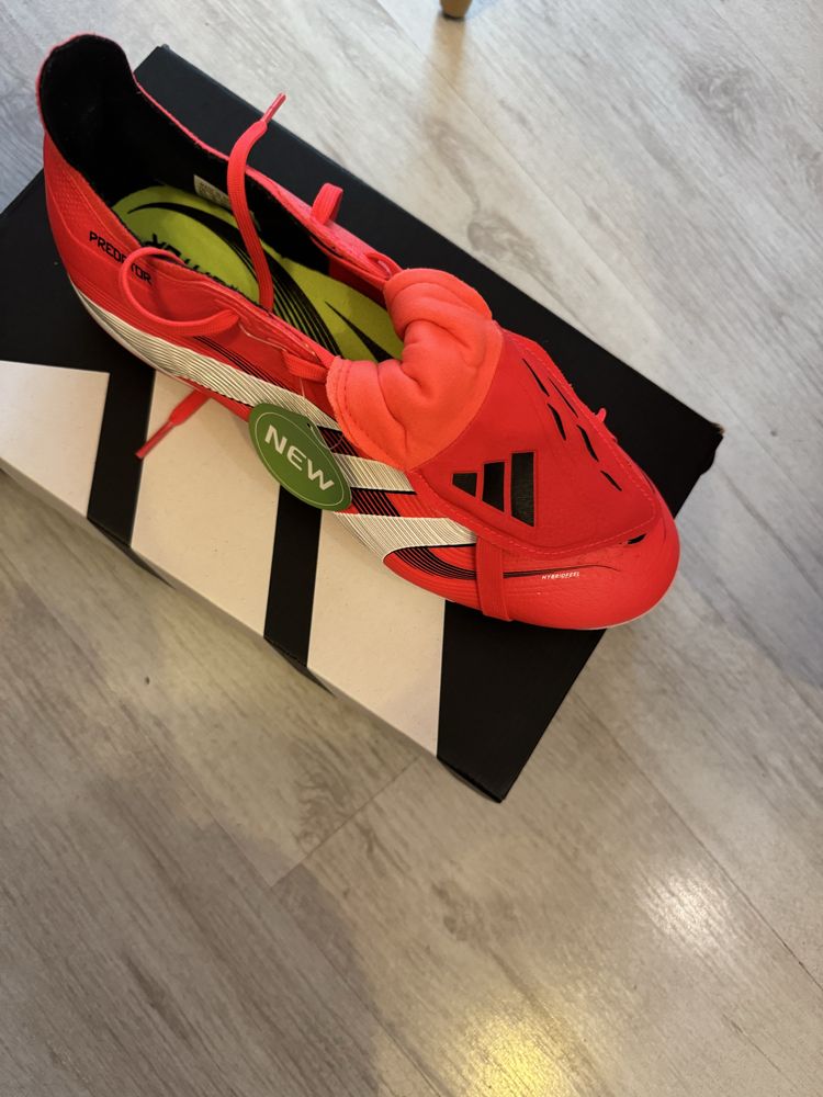 Adidas predator бутонки