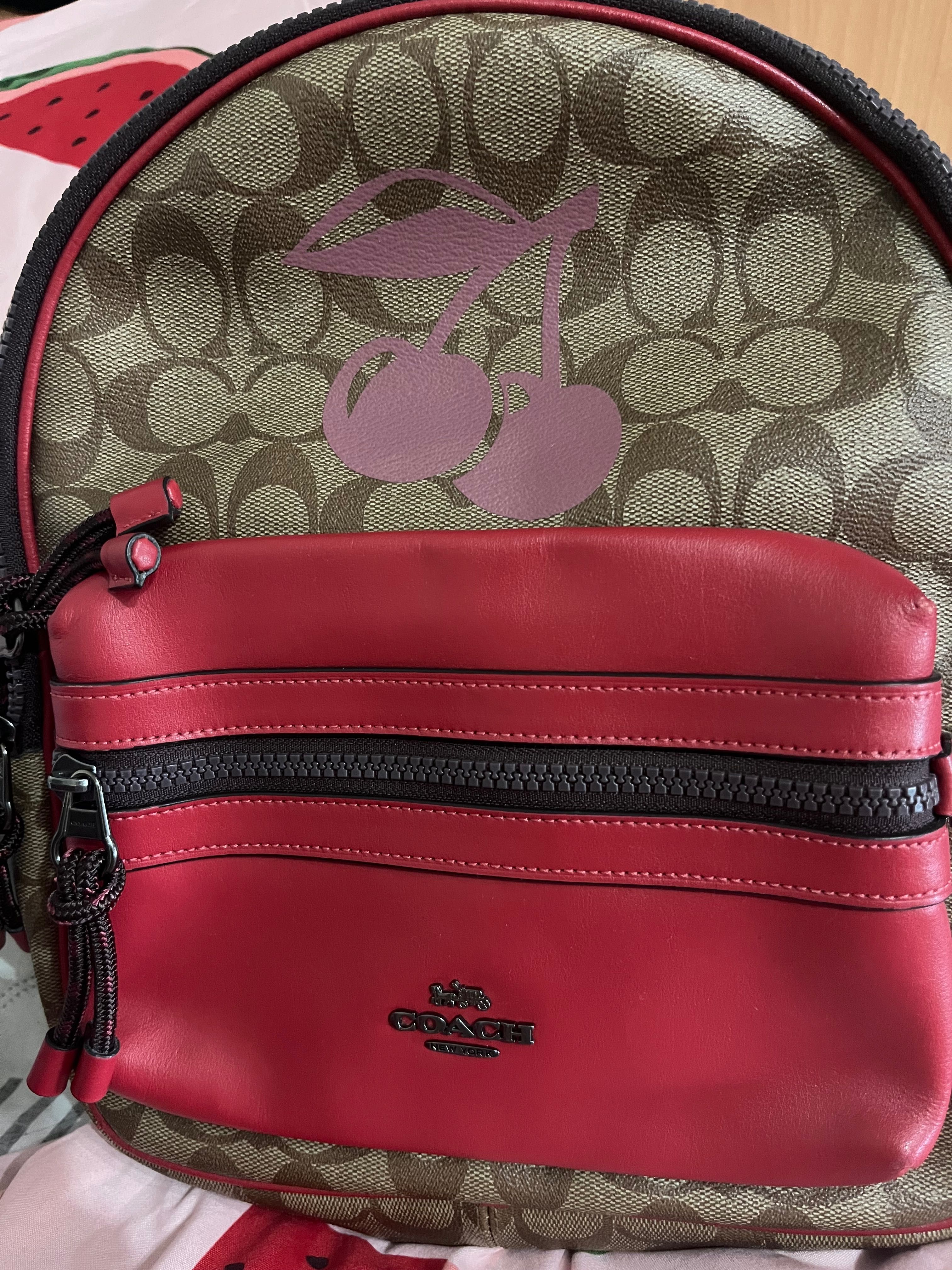 Дамска  раничка Coach