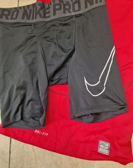 Nike Pro лот за момче клин и тениска