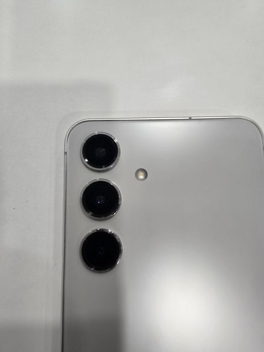 Samsung galaxy s24 128gb в гаранция