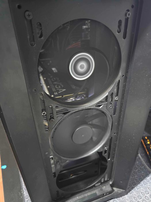 компютър ryzen 7