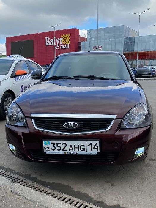 Продам Ladu Prioru полулюкс, кондёр, эур