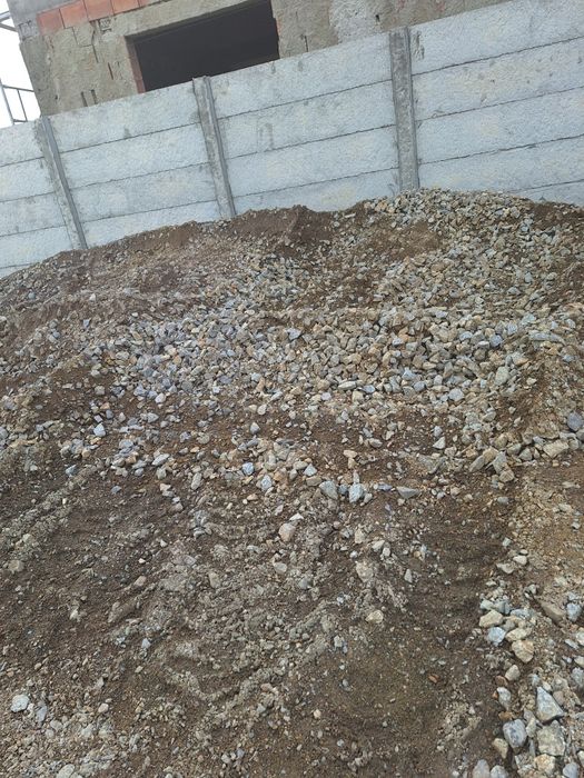 Vand nisip , balast , piatră de carieră , piatra râu , piatra decorati