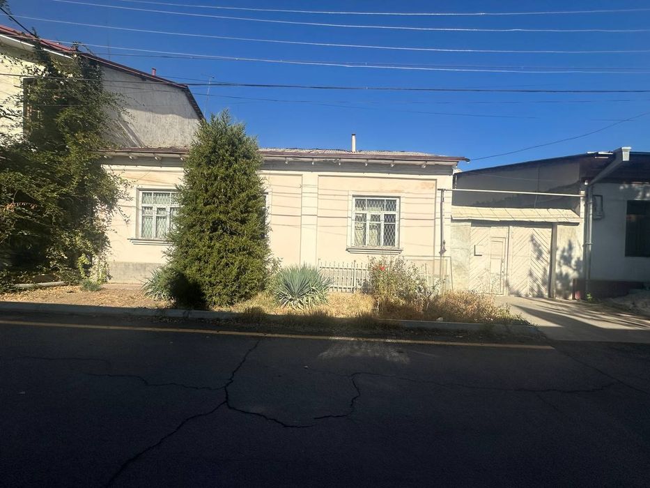 Ер хисобида ҳовли сотилади