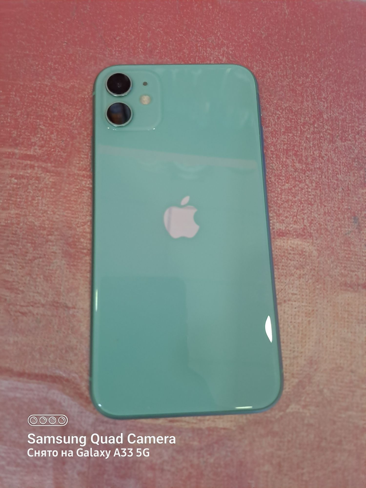 iPhone 11 б/у отлычним состаяне