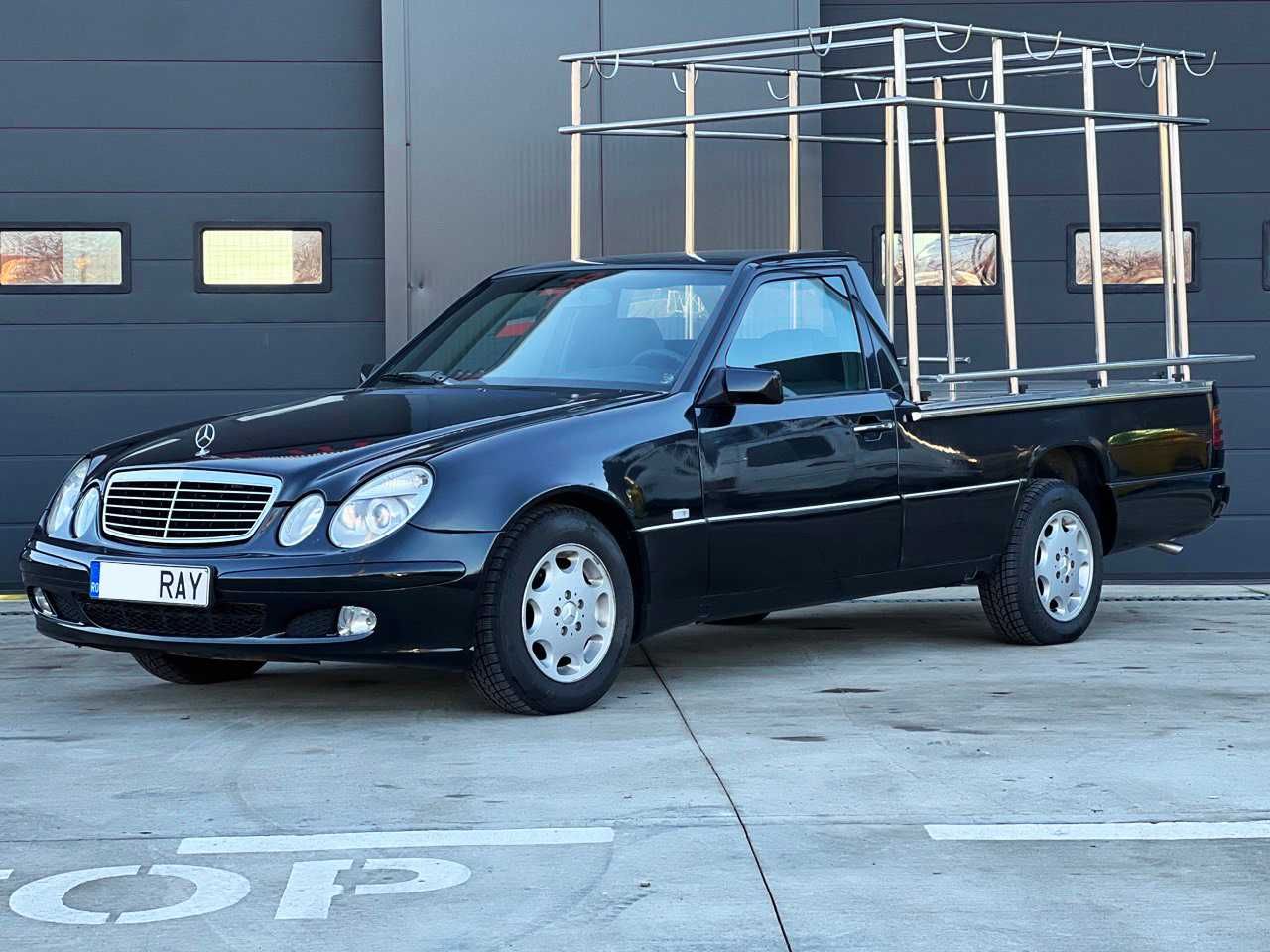 Mercedes-Benz E250 - Dric SD Funerar - Mașină funerară coroane