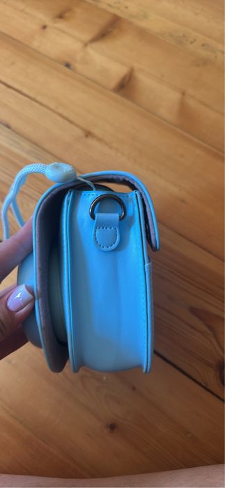 Фотоапарат insta mini 12