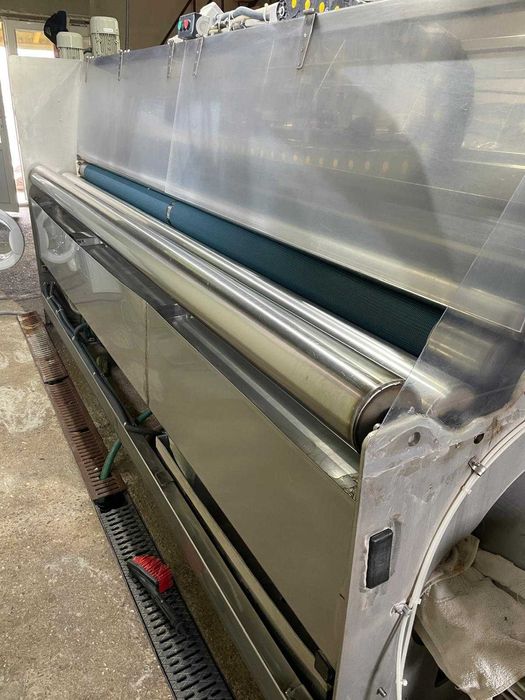 Utilaj de spălat covoare marca Cattinet 3+1