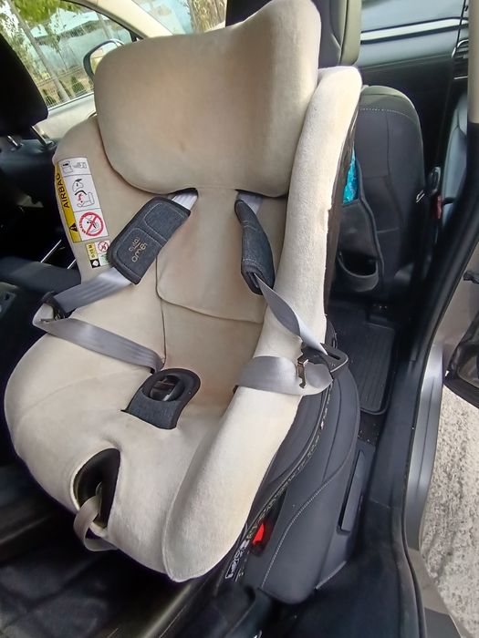 Scaun auto pentru copii - britax romer