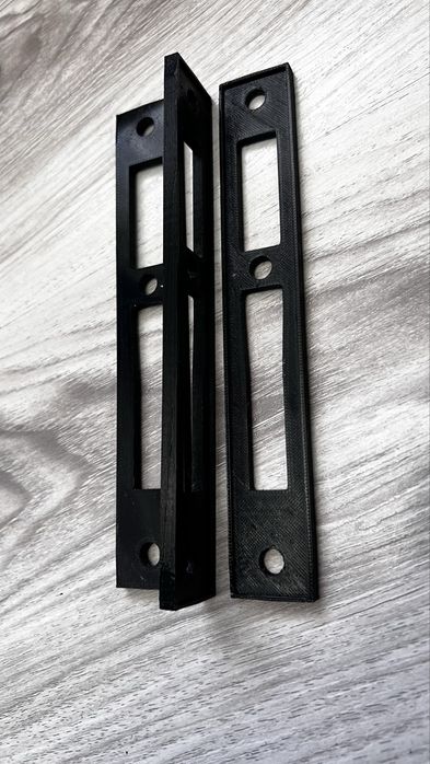 Подкладка под ответную планку для замка ISEO