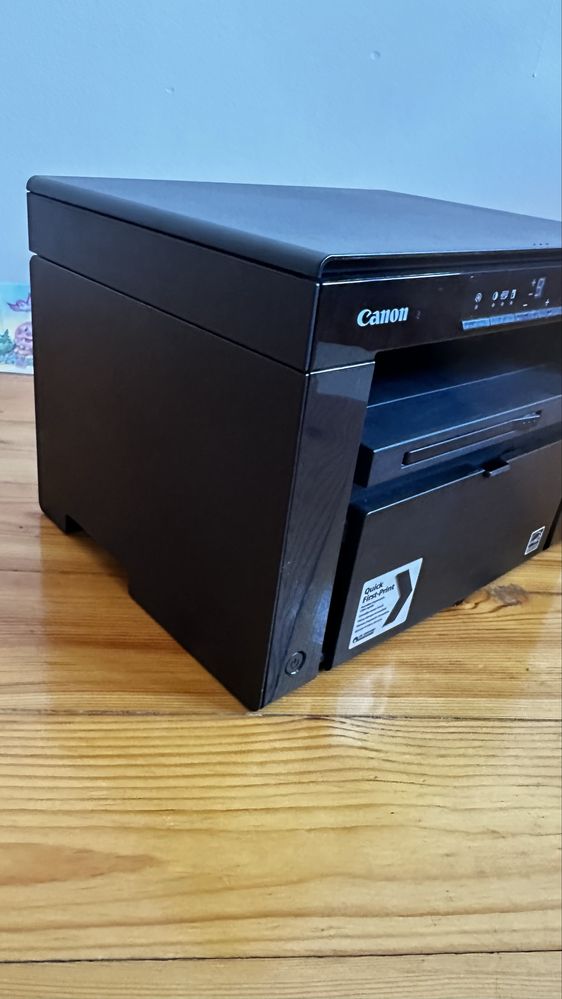 принтер  canon 3010  3/1  sotiladi kam ishlaga-6800 list chiqargan