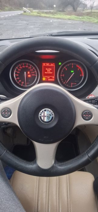 ALFA ROMEO 159, 1.9diesel, 150cp, în stare foarte bună,  cu TRAPĂ