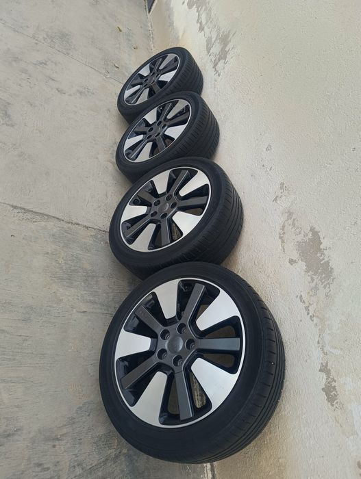 Диски в комплекте R18