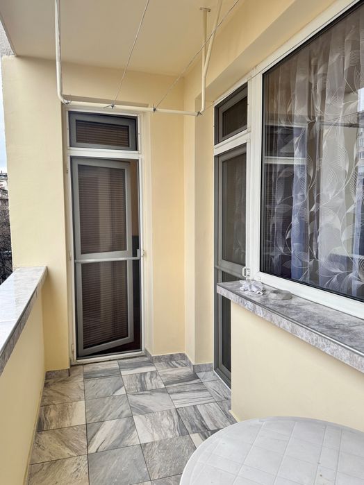 Дава се под наем Тристаен апартамент в Стара Загора, Център - 65 кв.м за 331.5 € - Снимка #19