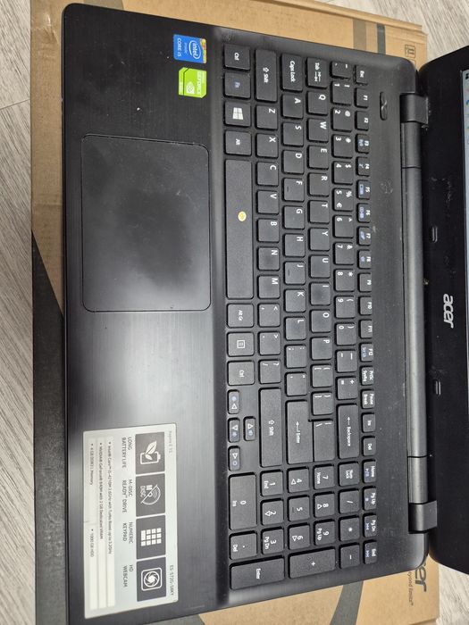 Laptop Acer Aspire E15 intel i5 nVidia 500gb ssd 4GB RAM