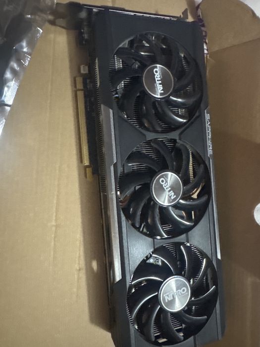 Placa video Sapphire NITRO R9 390 8GB GDDR5 TRI-X OC