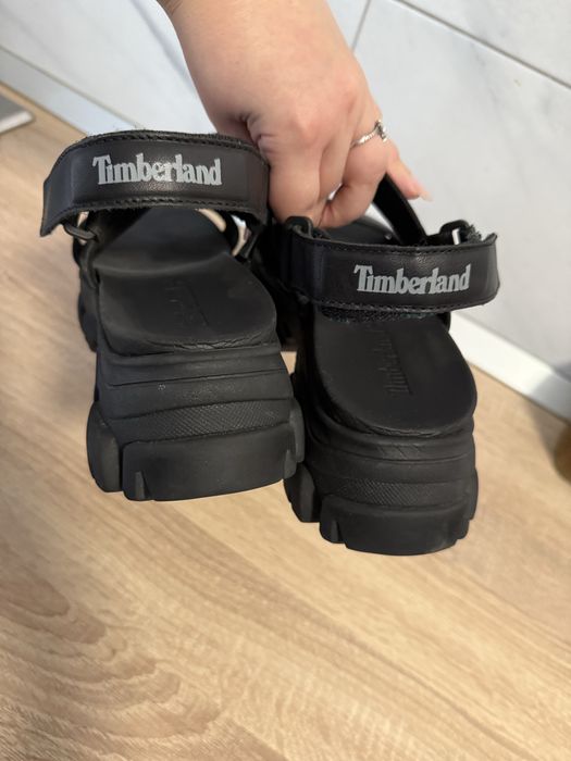 sandale cu platforma inalta