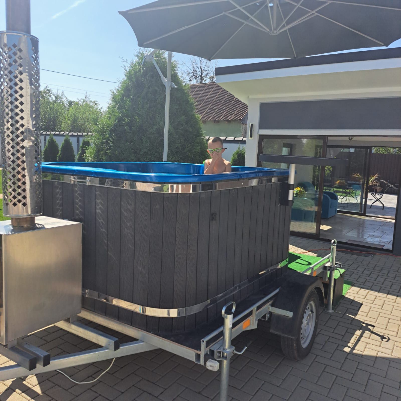 Ciubar - jacuzzi de inchiriat