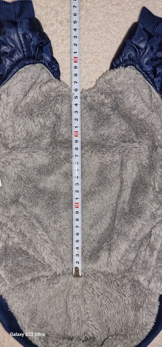 Продавам топла зимна дреха за кученце