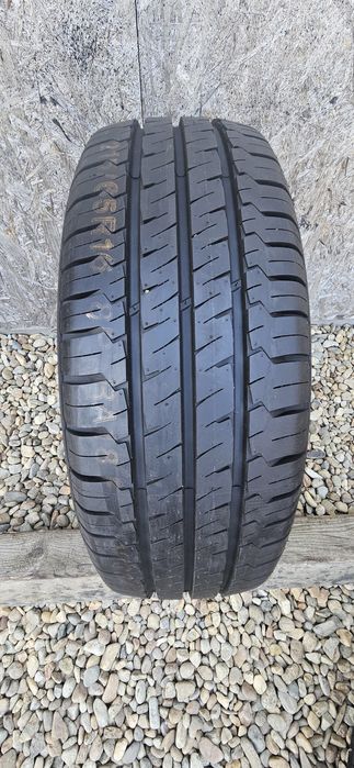 Anvelopa Hankook 205/65 R16C 107/105T Vantra LT 215/65 R16C 109/107T