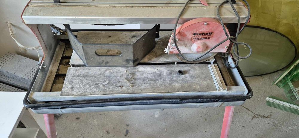 EINHELL машина за водно рязане на плочки фаянс, теракот, гранитогрес