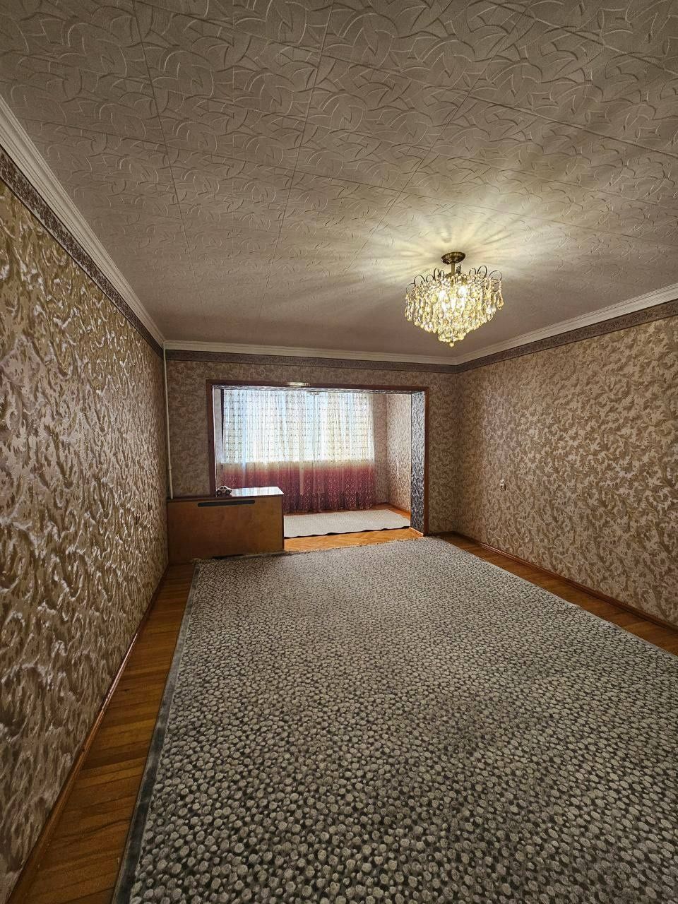 Срочно продается 3комнатная квартира Банковский Дом