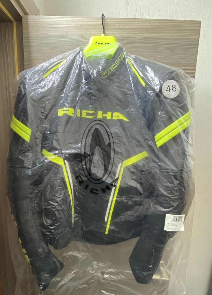 Кожено мото яке RICHA MONZA 2