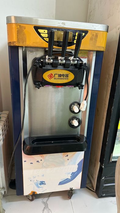 Морожное аппарат, состояние хорошое