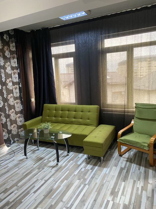 Apartament 3 camere de inchiriat