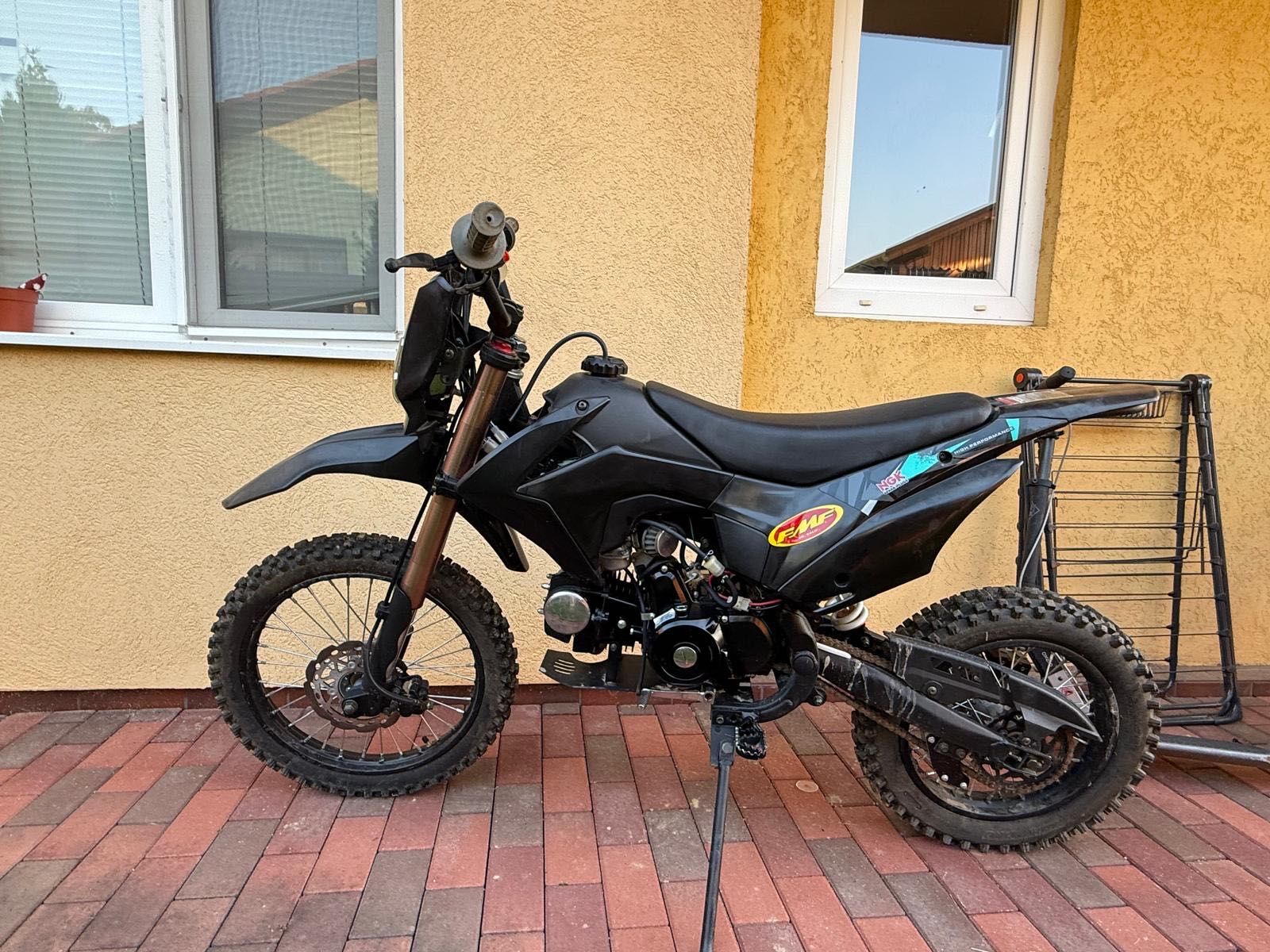 De vânzare Cross kxd 125