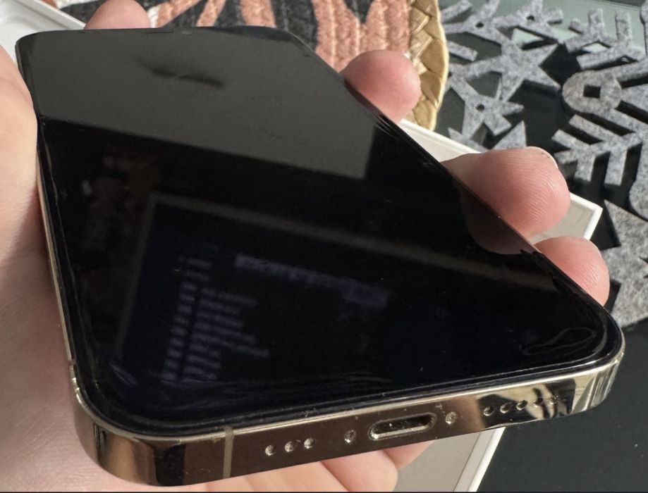 Vand / schimb iPhone 13 Pro – 128GB , baterie 100%