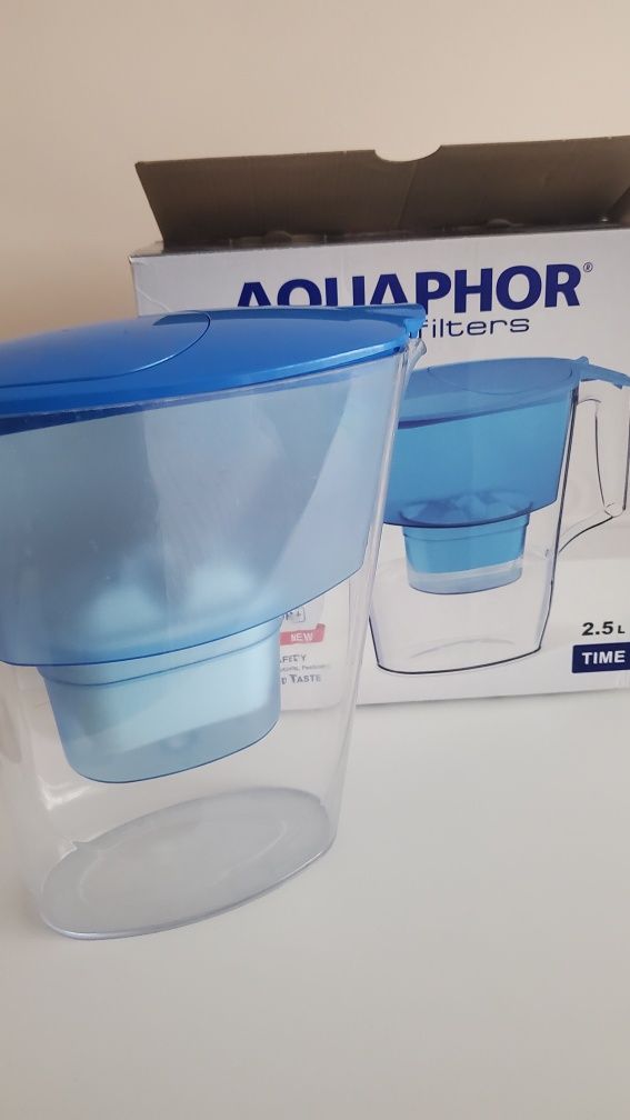 Филтрираща кана за вода  AQUAPHOR