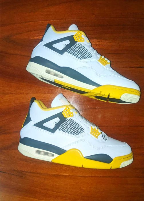 Adidasi Air JORDAN Retro 4, barbati, marimea 43, NOI, in cutie