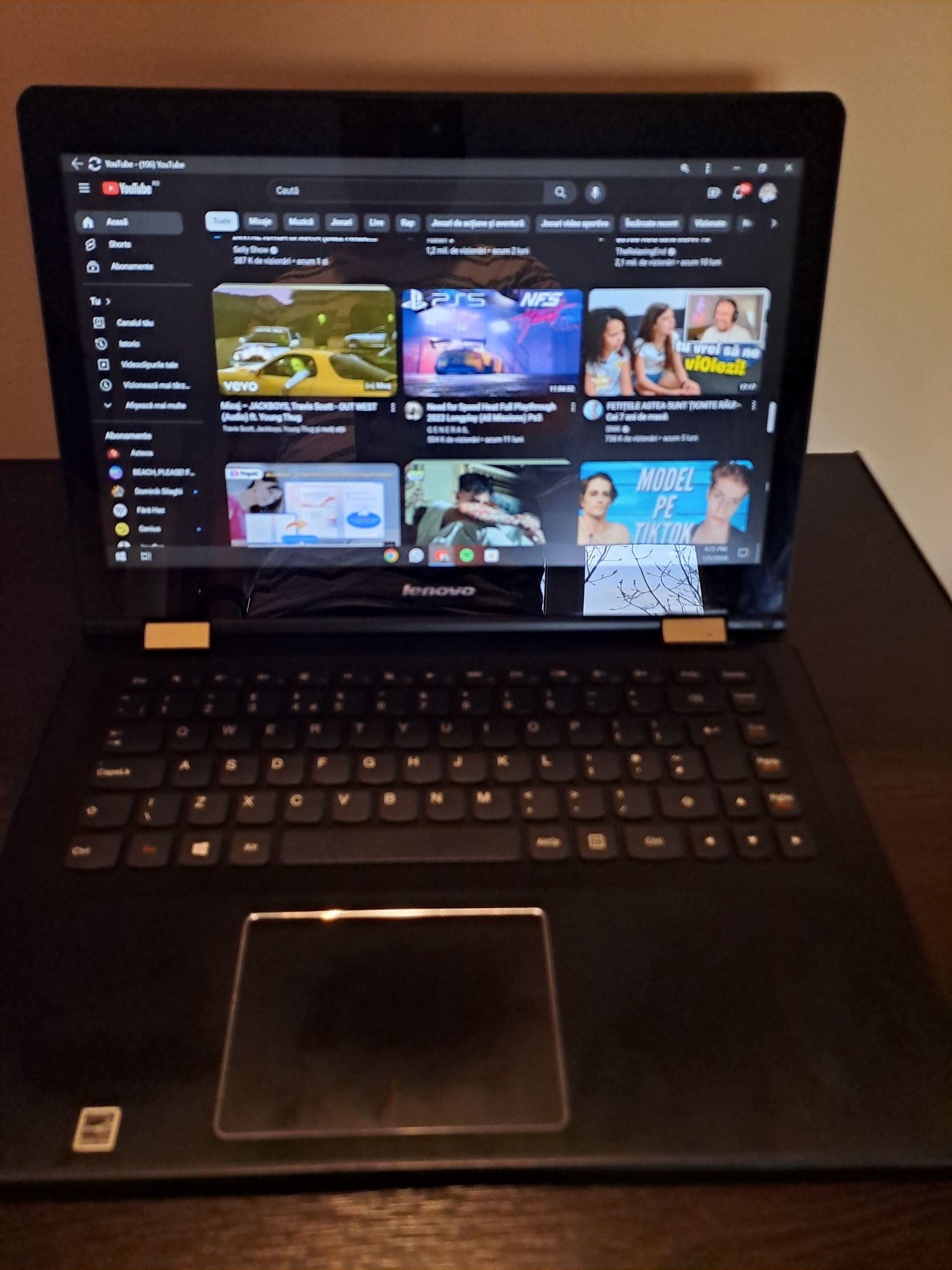 Laptop 2 în 1 Lenovo Yoga 500