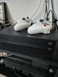 Vand Xbox One X 1TB