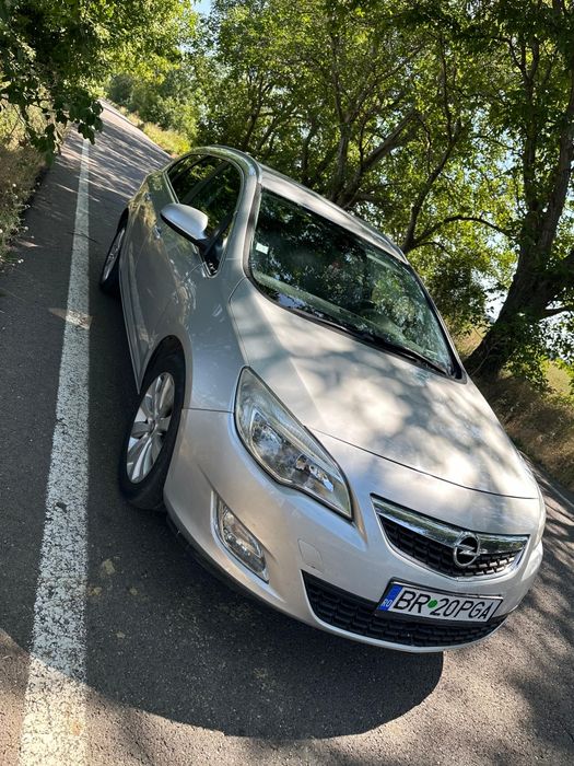 Opel astra j 1.7