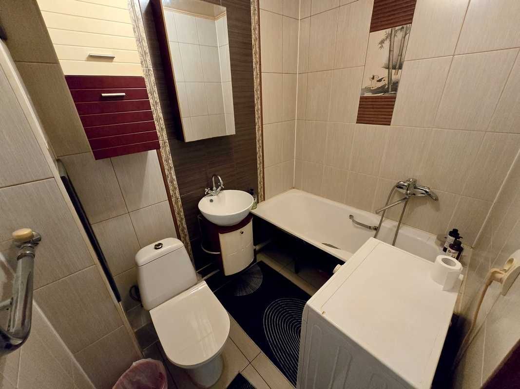 Продам 3х комнатную квартиру Орбита 2