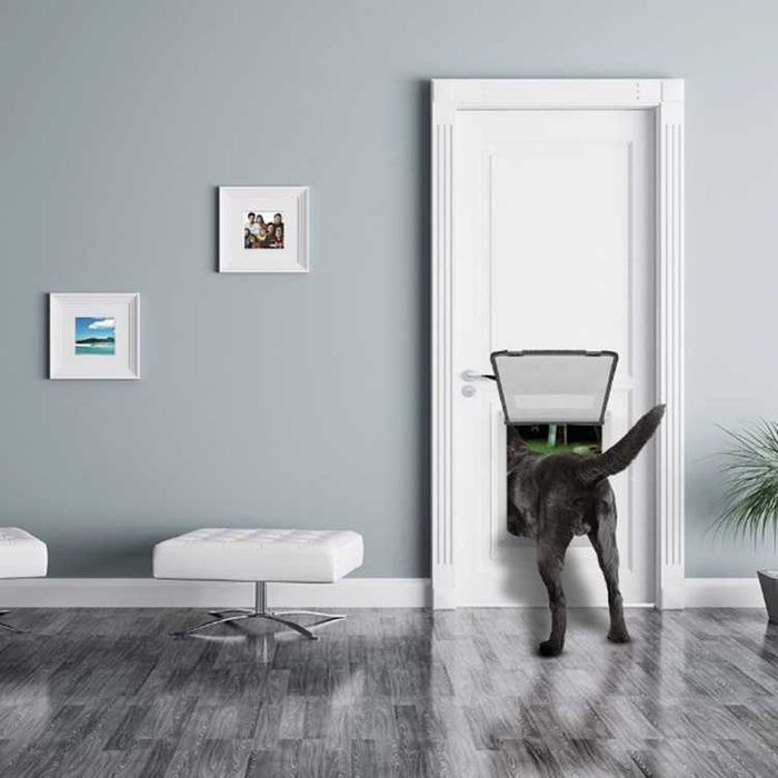 Вратичка за Куче с панел за затваряне