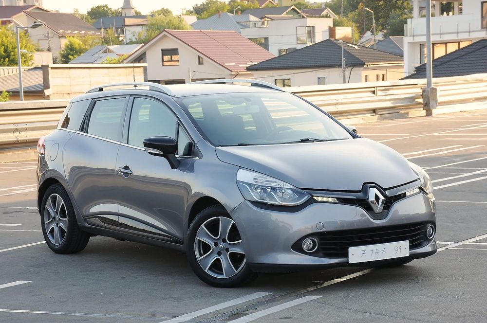 Renault Clio IV 2014 1.5dCi 90 CP E5 5 usi AC Navi LED, Recent Adus