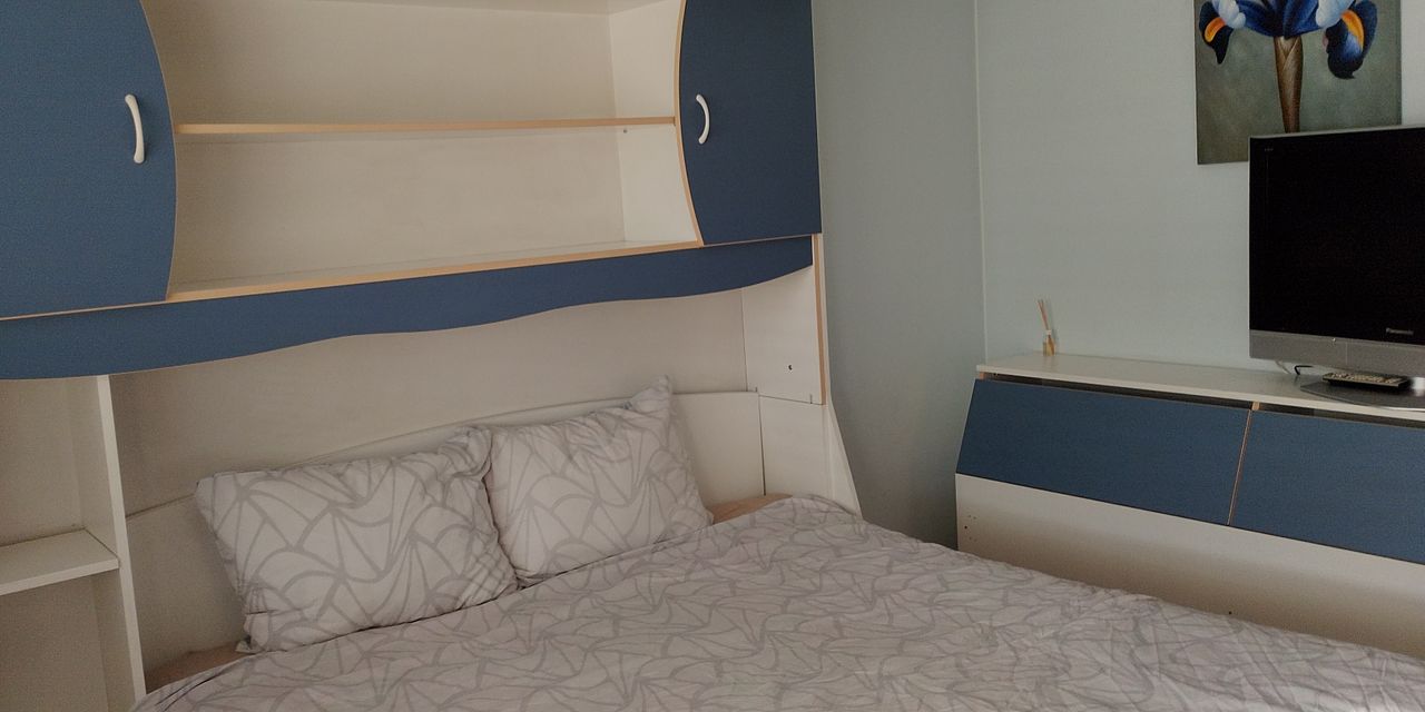 Дава се под наем Тристаен апартамент в Русе, Мидия Енос - 85 кв.м за 382.5 € - Снимка #4