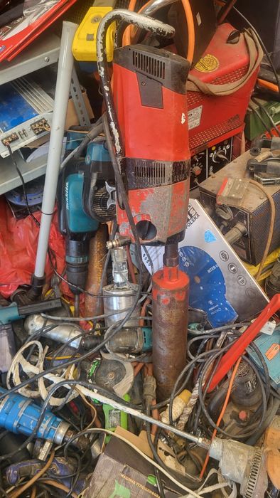Vand masina de carotat hilti noua dd110w