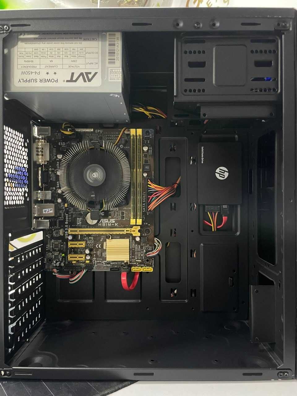 B75M / i3 2130 / UHD / 4GB / SSD 128GB