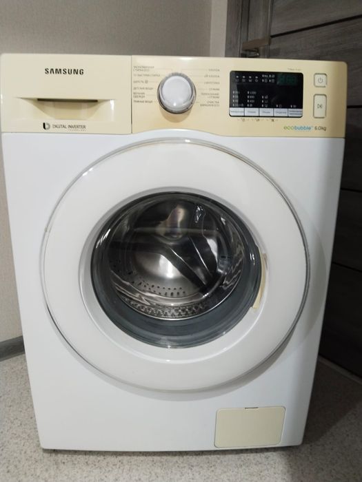 Продам стиральную машину