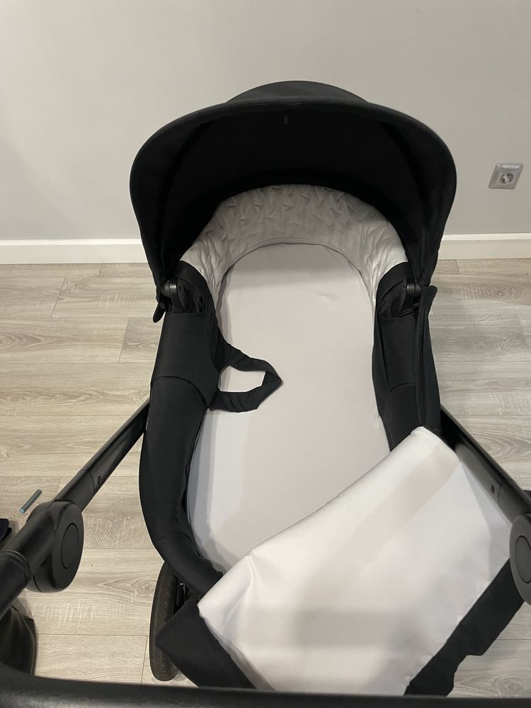 Продам Stokke Beat